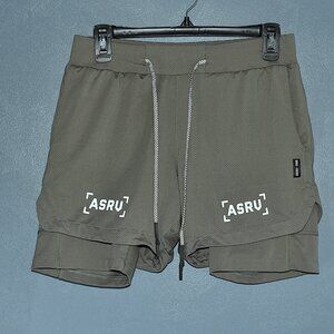 ASRV 2 - in - 1 shorts size men's small, army green, 4.5" inseam (outer short)